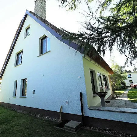 度假居 Nehmzowsgang 13 *